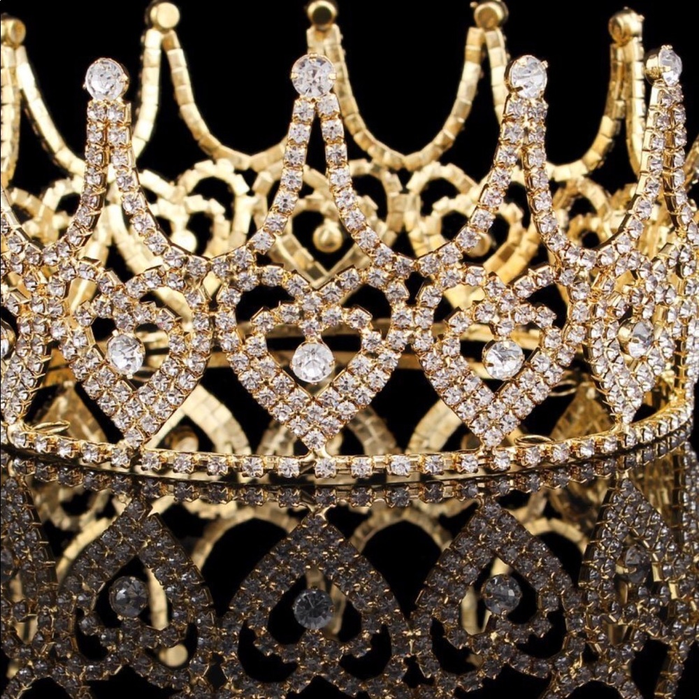 🍃👑🍃